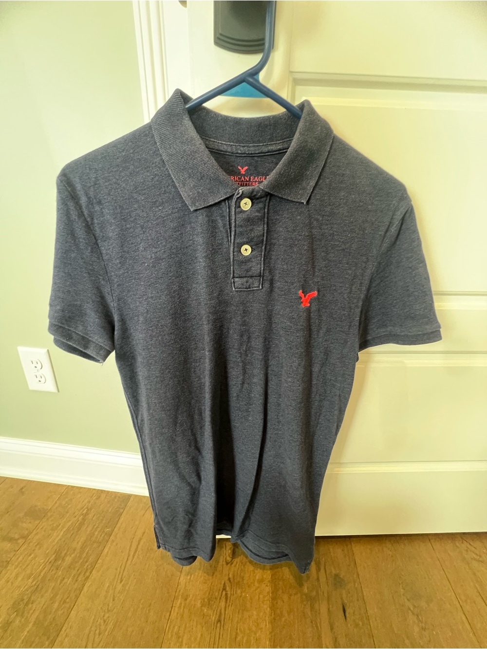 American Eagle Outfitters Men’s Classic Fit Charcoal Polo Size XS